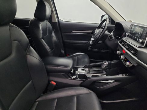 Used 2021 Kia Telluride S FWD image 21