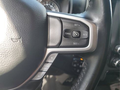 Used 2020 RAM 1500 Big Horn AWD/4WD image 24