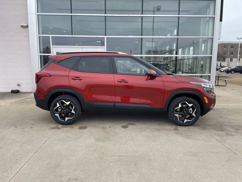 New 2026 Kia Seltos S image 4