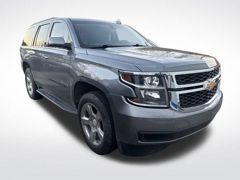 Used 2019 Chevrolet Tahoe LS image 3