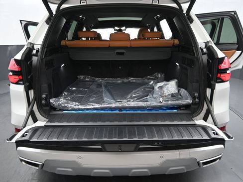 New 2026 BMW X5 xDrive50e AWD/4WD image 31