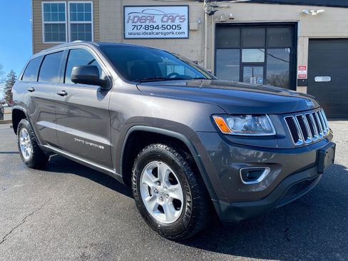 Used 2014 Jeep Grand Cherokee Laredo image 1