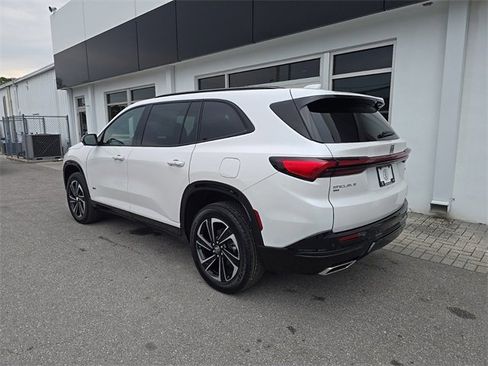 New 2025 Buick Enclave Sport Touring w/ Power Package image 4