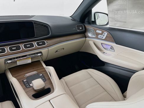 New 2026 Mercedes-Benz GLE 450 4MATIC Coupe image 26