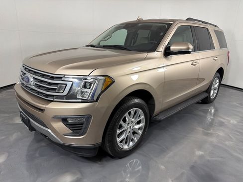 Used 2020 Ford Expedition XLT AWD/4WD image 9