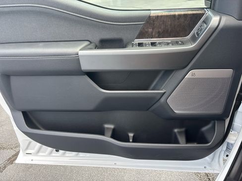 New 2026 Ford F350 Lariat image 18