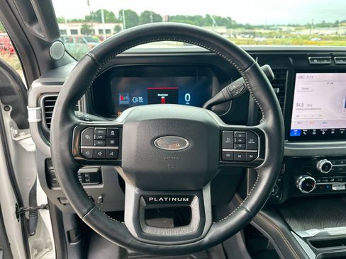 Used 2024 Ford F250 Platinum AWD/4WD image 14