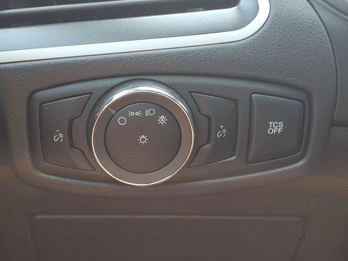 Certified 2024 Ford Edge SEL AWD/4WD image 19