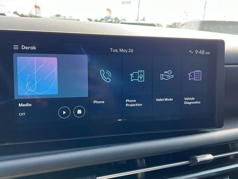 Used 2025 Hyundai Santa Cruz SEL FWD image 16