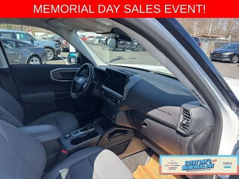 Used 2025 Ford Bronco Sport Badlands AWD/4WD image 11