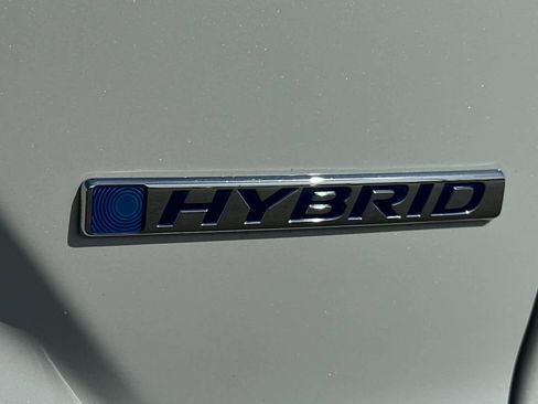 Used 2021 Honda CR-V EX-L image 32