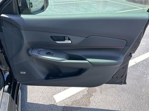 New 2026 Nissan Sentra SR w/ SR Premium Package FWD image 44