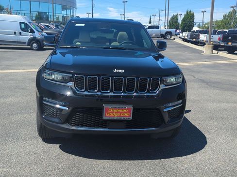 New 2025 Jeep Grand Cherokee Limited image 2