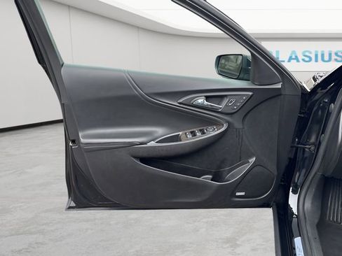 Used 2022 Chevrolet Malibu Premier FWD image 15