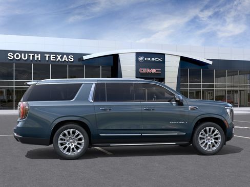 New 2026 GMC Yukon XL Denali RWD image 5