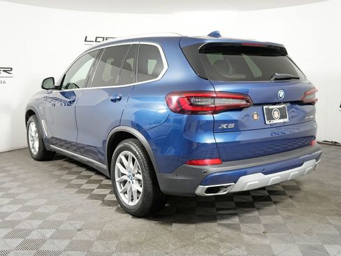 Used 2022 BMW X5 xDrive45e w/ Luxury Seating Package image 3