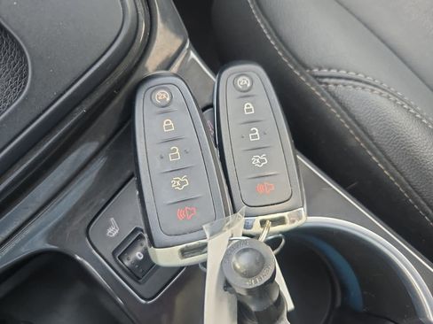 Used 2014 Ford Escape Titanium image 35