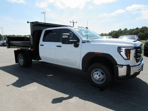 New 2025 GMC Sierra 3500 Pro w/ Convenience Package image 5