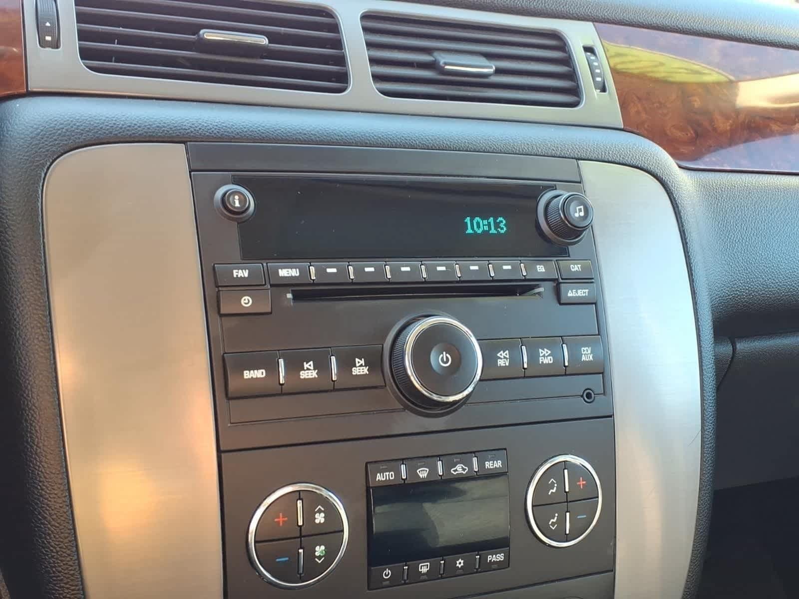 Used 2013 GMC Yukon SLE w/ Convenience Package RWD image 17