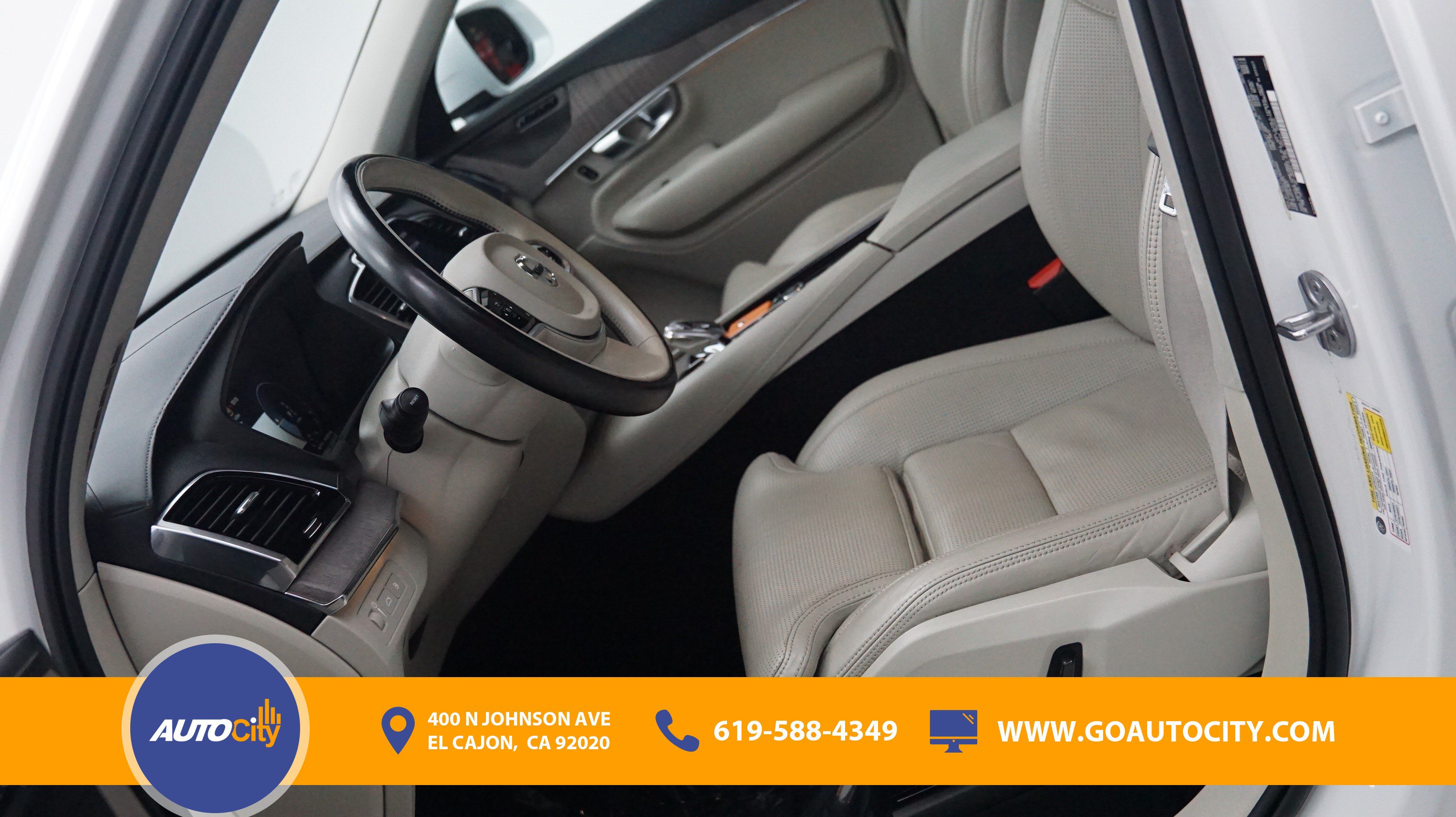 Used 2022 Volvo XC90 T8 Inscription w/ Advanced Package AWD/4WD image 9