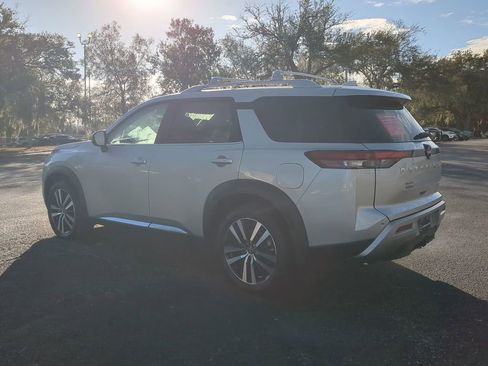 Certified 2024 Nissan Pathfinder Platinum w/ Cargo Package image 5