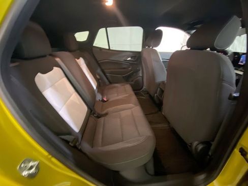 Used 2024 Chevrolet Trax RS w/ Driver Confidence Package image 31