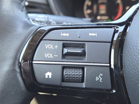 Used 2023 Honda CR-V EX-L image 34