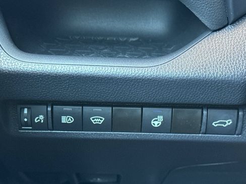Certified 2023 Toyota RAV4 XLE w/ Convenience Package FWD image 33