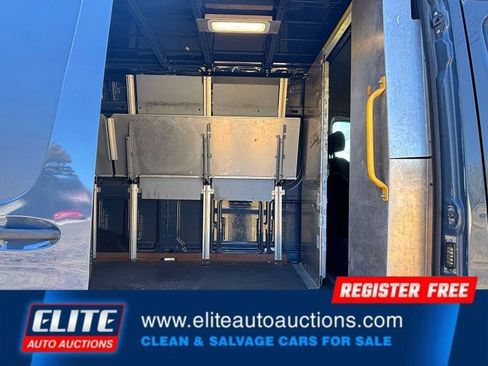Used 2019 Mercedes-Benz Sprinter 170 image 22