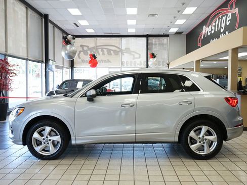 Used 2020 Audi Q3 2.0T Premium AWD/4WD image 3