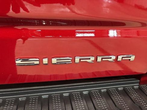 Used 2024 GMC Sierra 1500 Denali w/ Denali Reserve Package AWD/4WD image 3