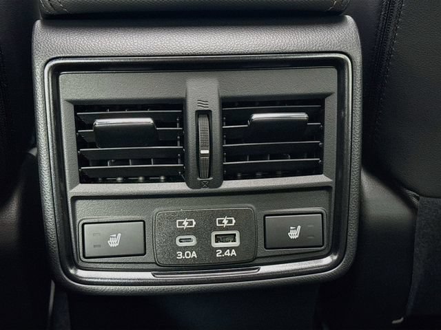 Certified 2025 Subaru Forester Touring w/ Touring Package AWD/4WD image 31