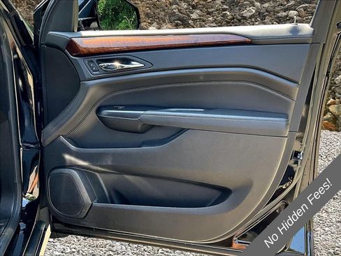 Used 2016 Cadillac SRX Luxury w/ LPO, Touring Package AWD/4WD image 20