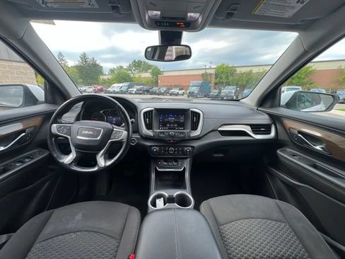 Used 2020 GMC Terrain SLE w/ Driver Convenience Package FWD image 15