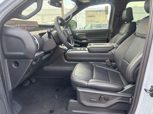 New 2025 Ford Expedition Tremor image 9