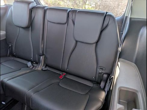 New 2026 Kia Carnival image 9