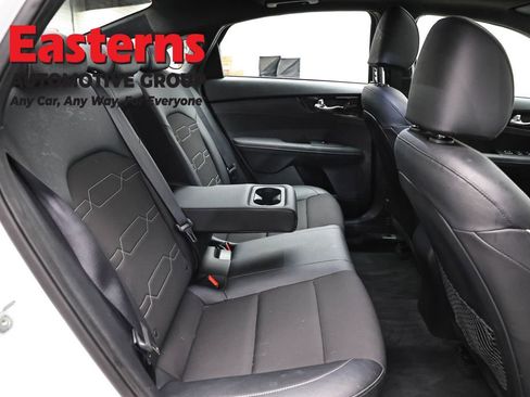 Used 2022 Kia Forte GT-Line w/ GT-Line Premium Package FWD image 24