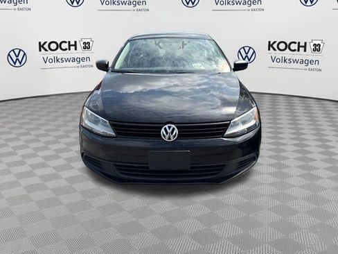 Used 2012 Volkswagen Jetta S FWD image 2
