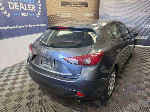 Used 2016 MAZDA MAZDA3 i Sport FWD image 9