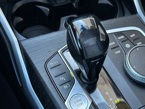 Used 2021 BMW 330e w/ Convenience Package RWD image 21