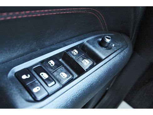 Used 2022 Jeep Compass Trailhawk image 18