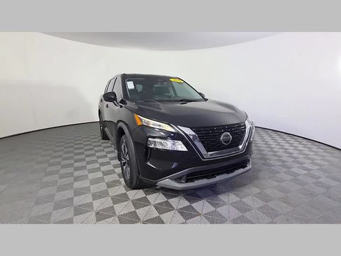 Used 2021 Nissan Rogue SV FWD image 52