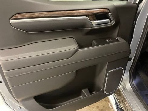 Used 2026 Chevrolet Silverado 1500 LT RWD image 25