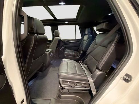 Used 2022 GMC Yukon Denali AWD/4WD image 23