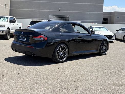 Used 2024 BMW 230i Coupe w/ Convenience Package RWD image 6