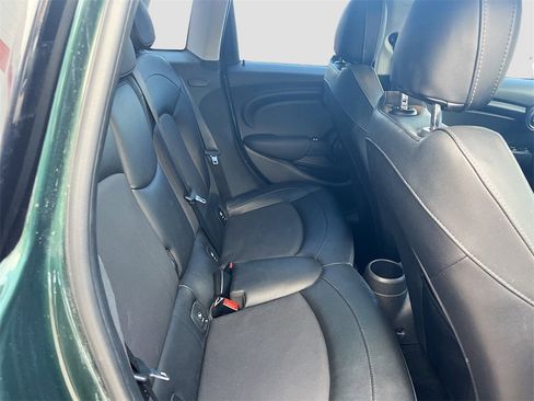 Used 2017 MINI Cooper 4-Door Hardtop image 27