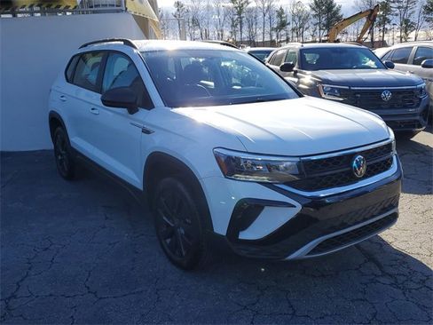 Certified 2023 Volkswagen Taos S image 3