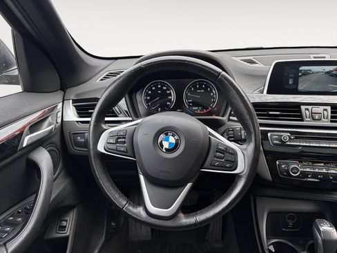 Used 2019 BMW X1 xDrive28i w/ Convenience Package AWD/4WD image 12