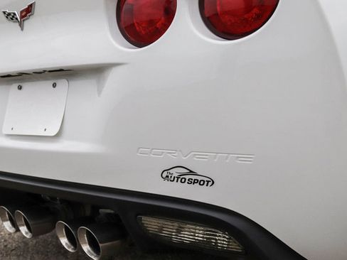 Used 2011 Chevrolet Corvette Grand Sport w/ Preferred Equipment Group RWD image 86