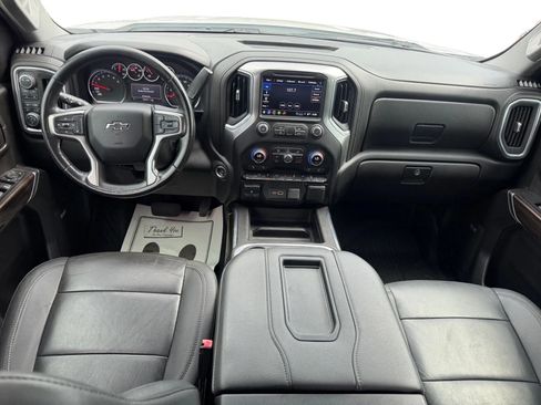 Used 2021 Chevrolet Silverado 1500 LT Trail Boss w/ Convenience Package II AWD/4WD image 14